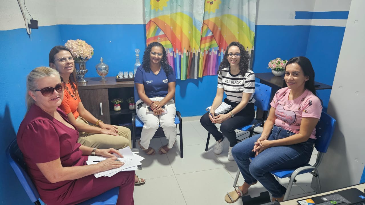 Gestão Municipal de São Domingos intensifica ações para garantir que nenhuma criança fique fora da escola